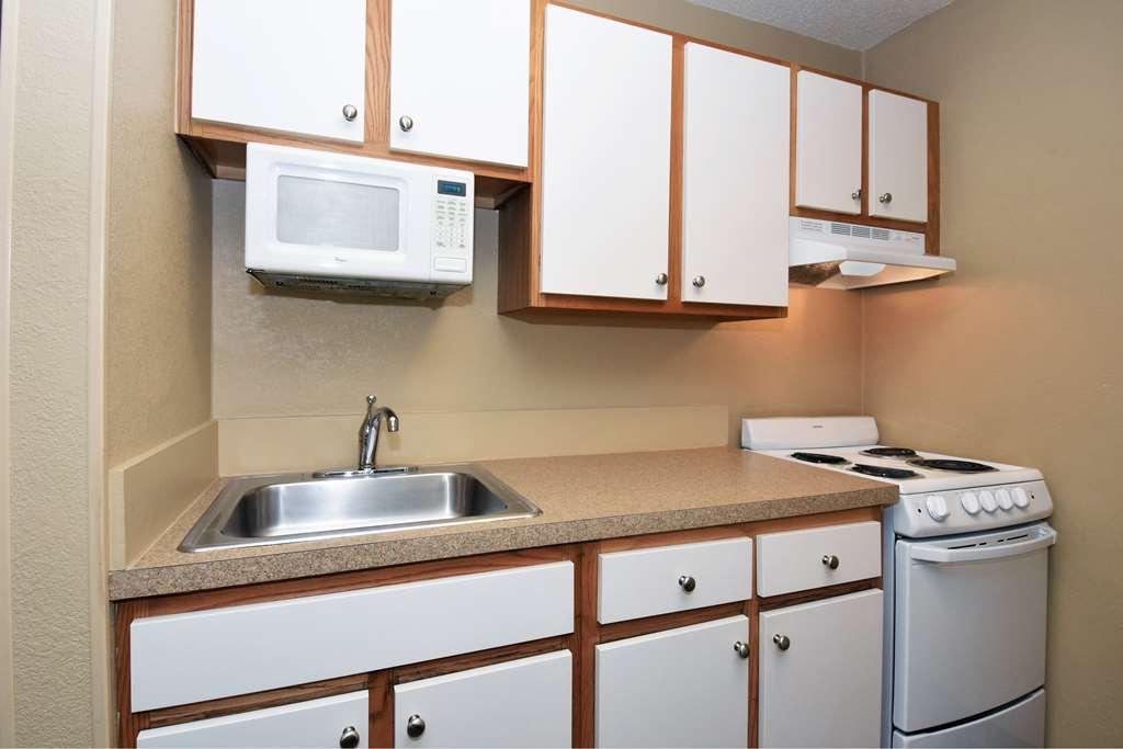 Suburban Studios Houston North I-45 Pokoj fotografie